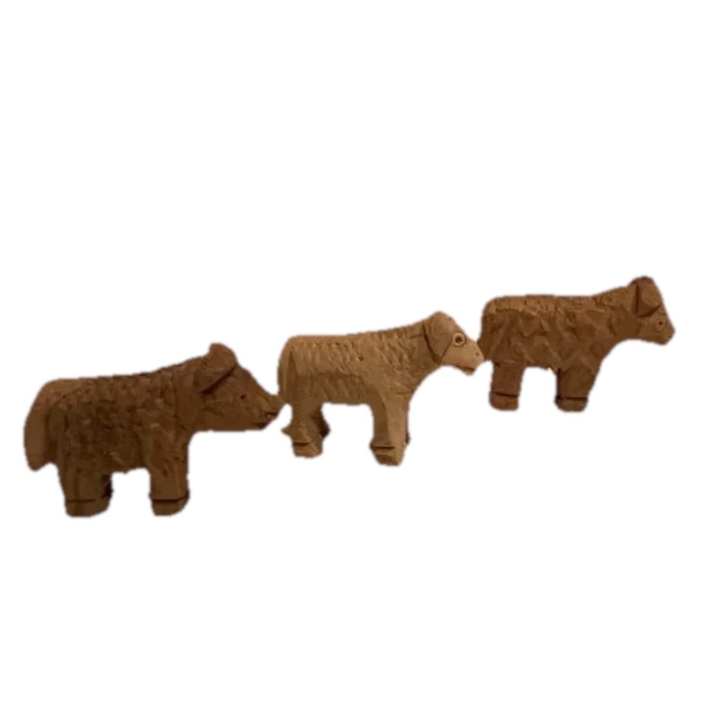 Appalachian Primitive Hand Carved Set of 3 Sheep 2.5” x 2”